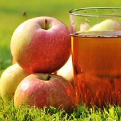 Яблочный сок на зиму: все рецепты